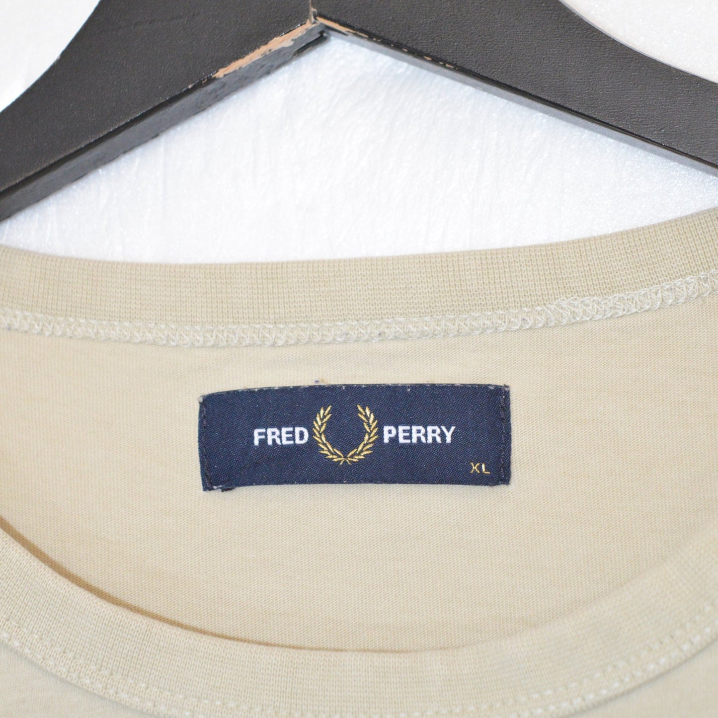 Fred Perry тениска (XL)