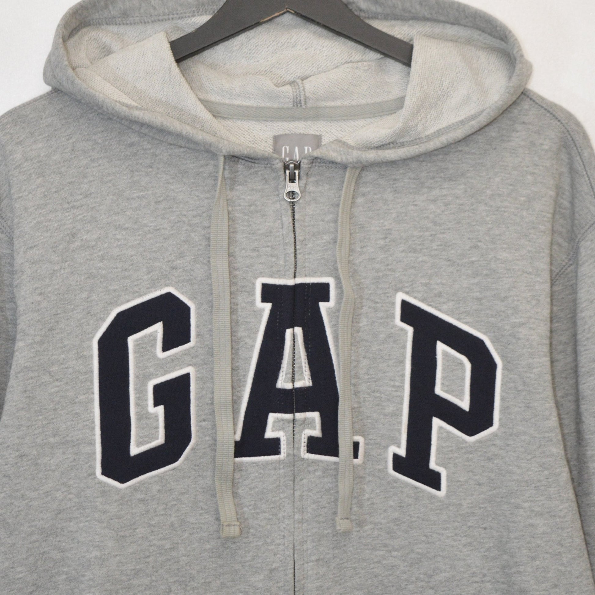 GAP суичър (M)