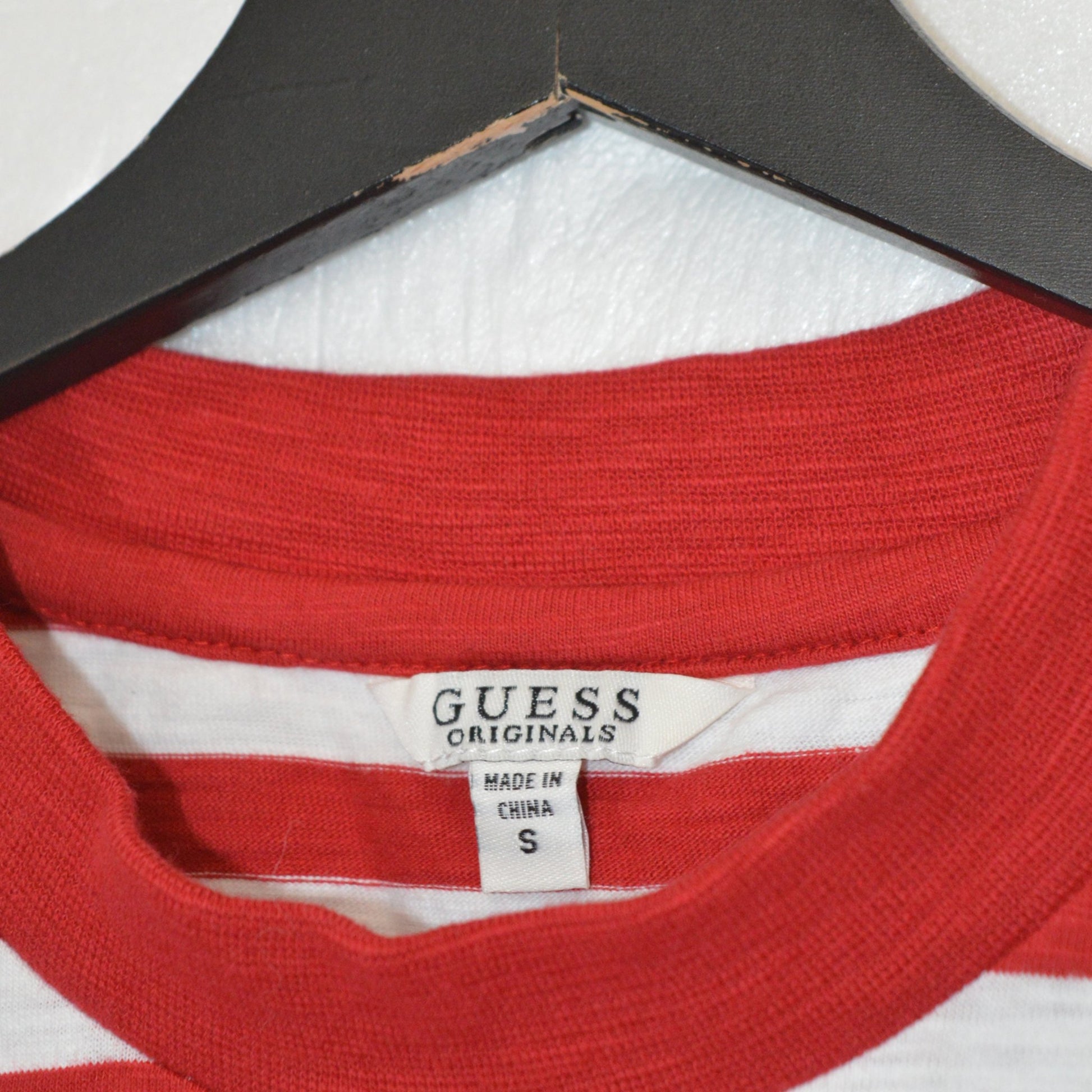 Guess тениска (L)