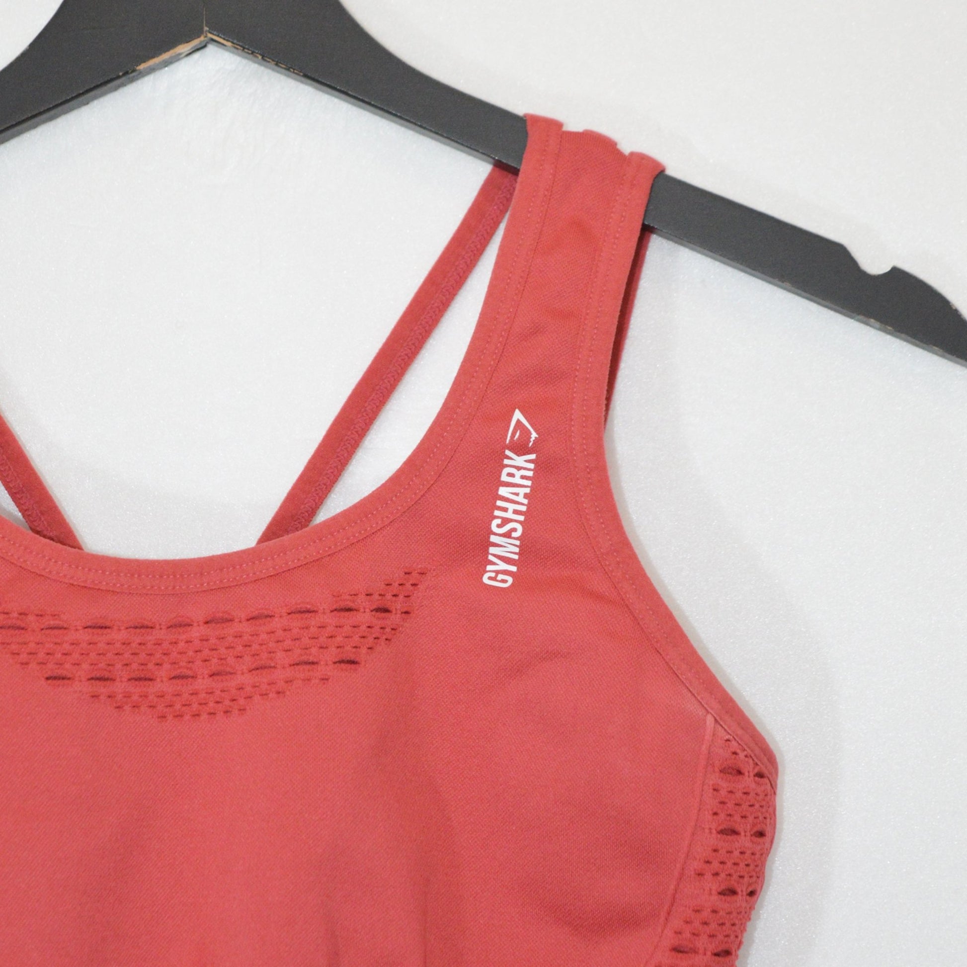 Gymshark спортно бюстие (S)