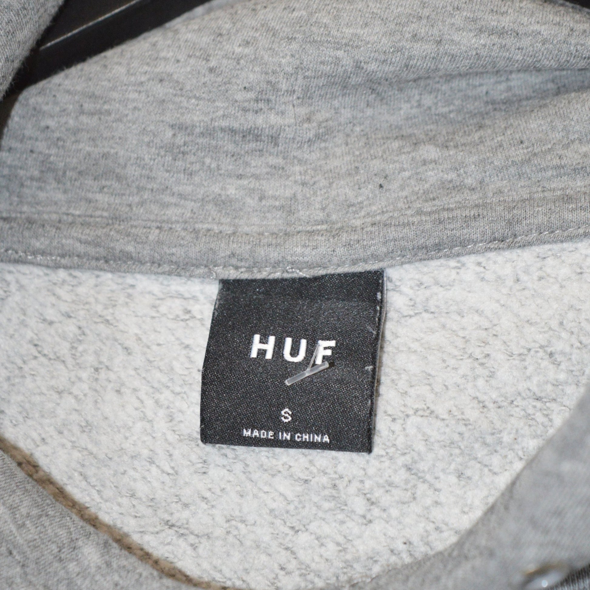 HUF суичър (S)