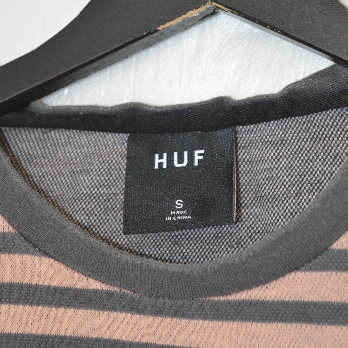 HUF тениска (S)