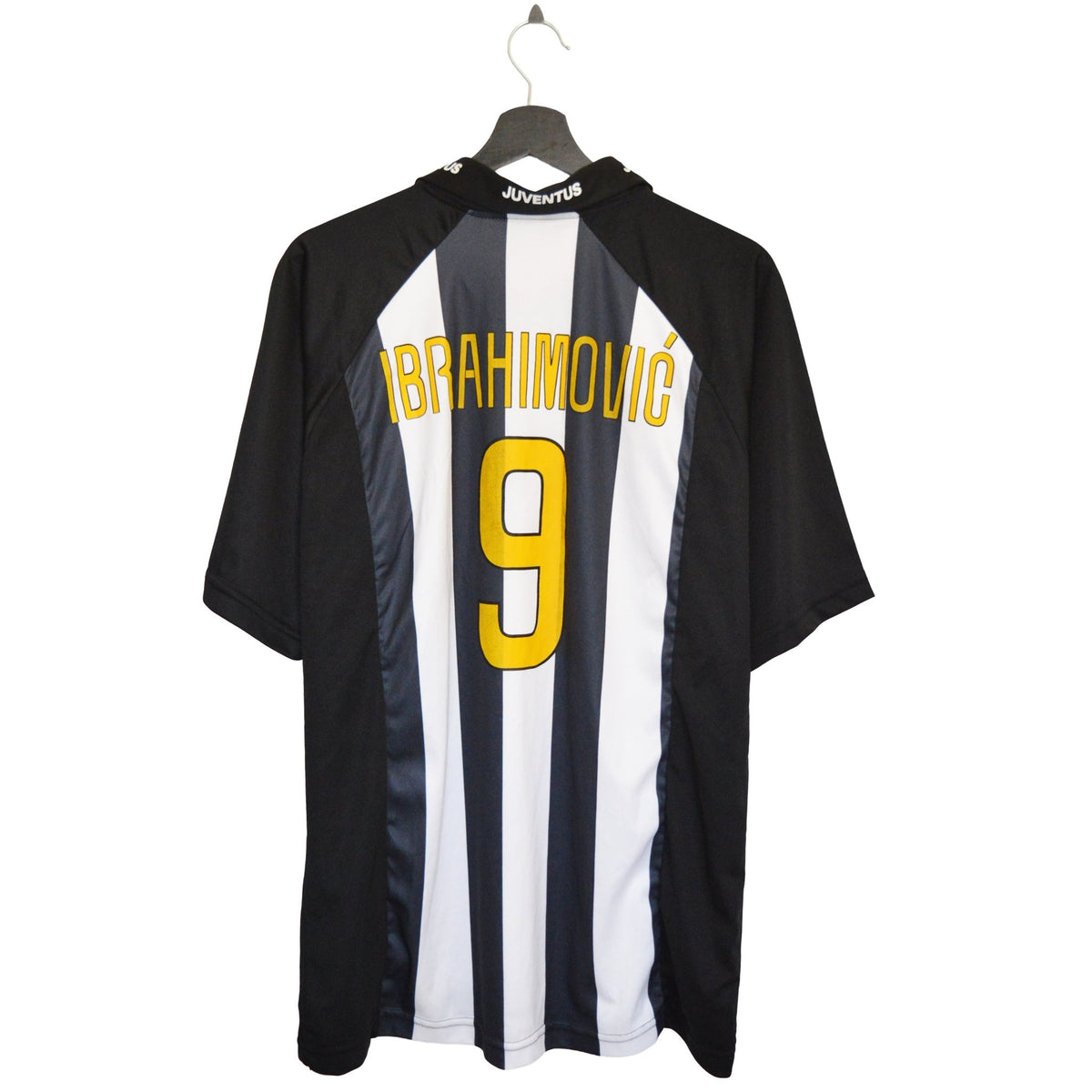 Juventus vintage Ibrahimovic replica футболна тениска (L)