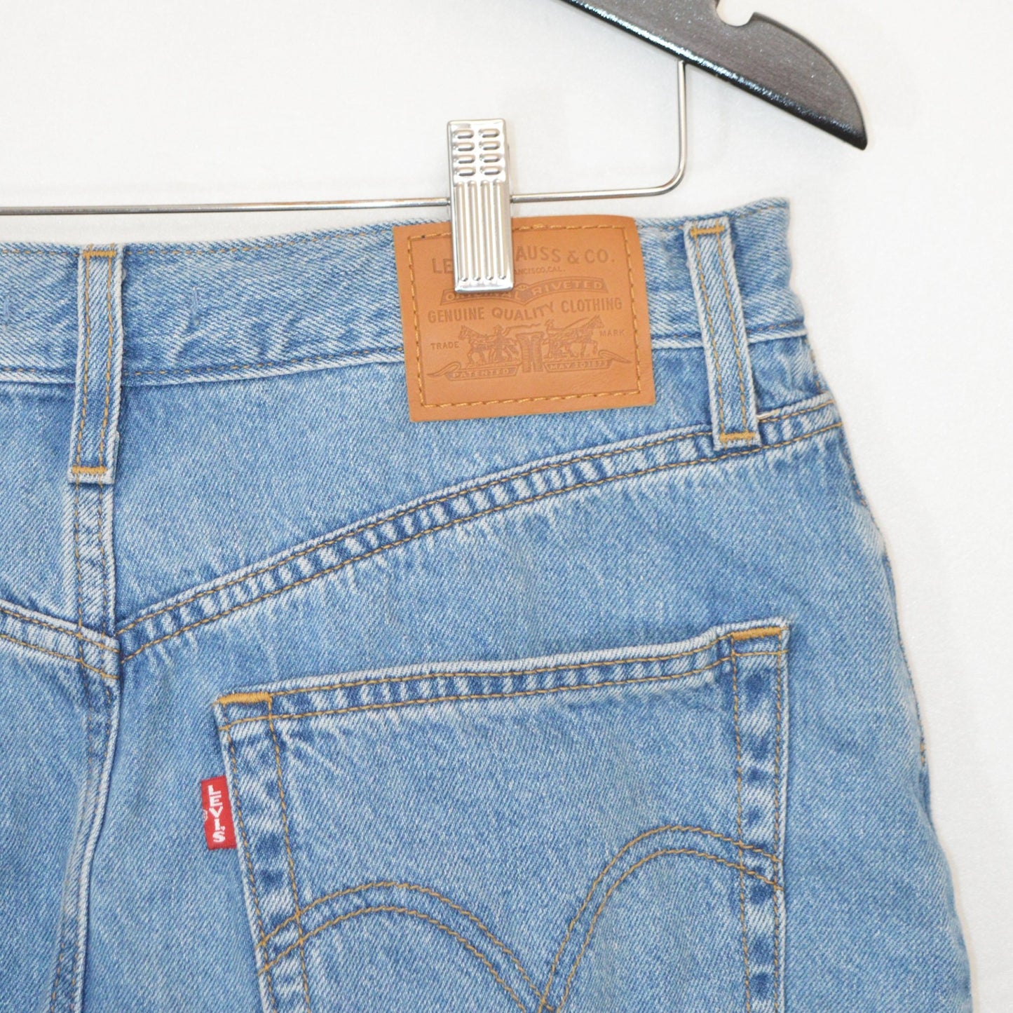 Levis 'High loose' шорти (29)