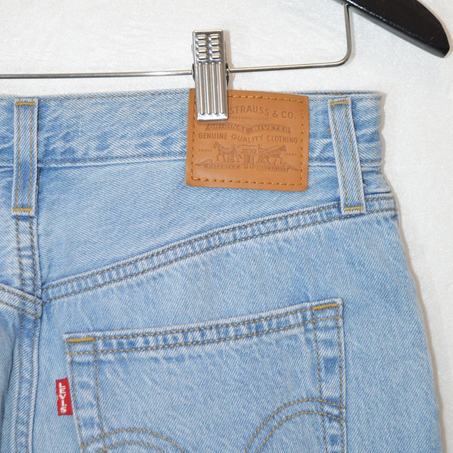 Levis 'High Loose Taper' дънки (28)