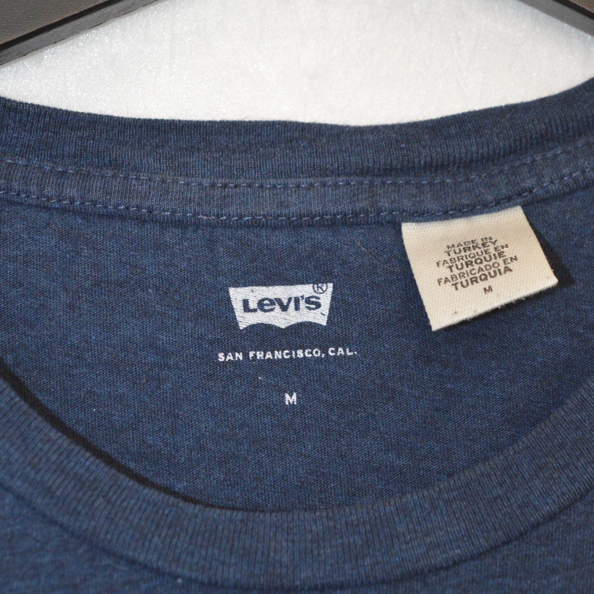 Levis тениска (M)