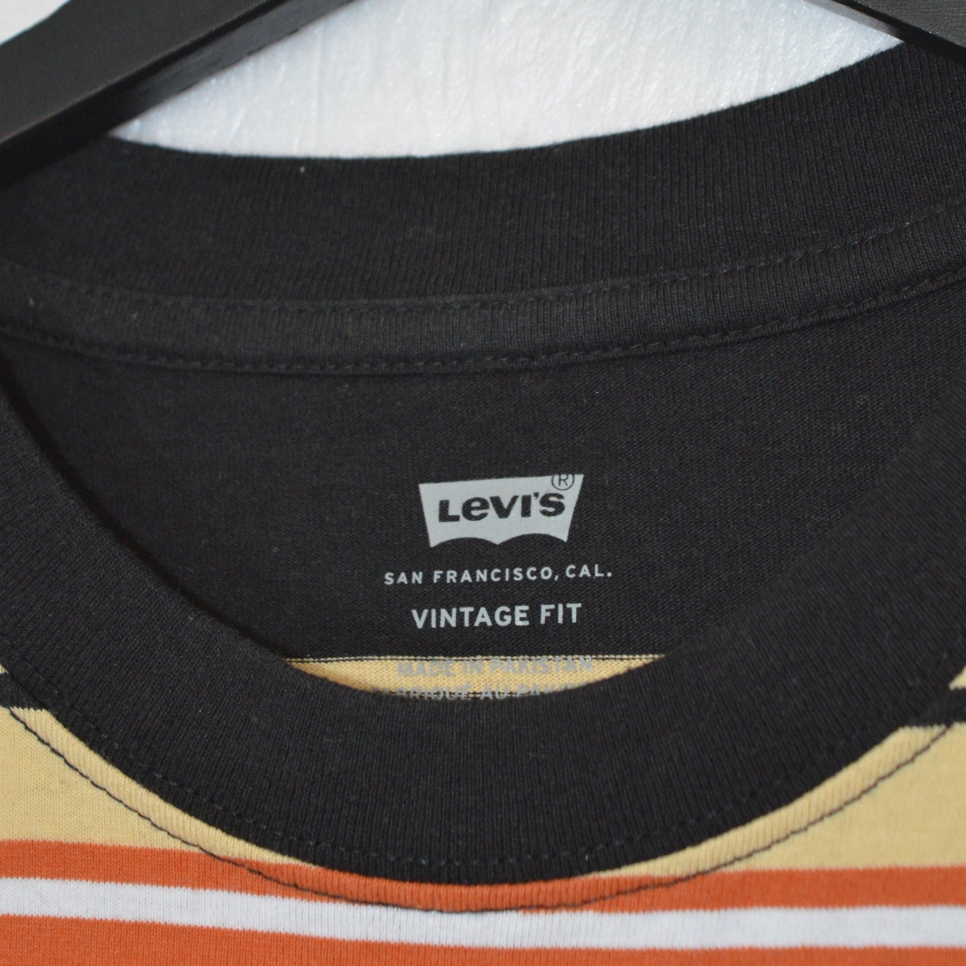 Levi's vintage fit тениска (L)
