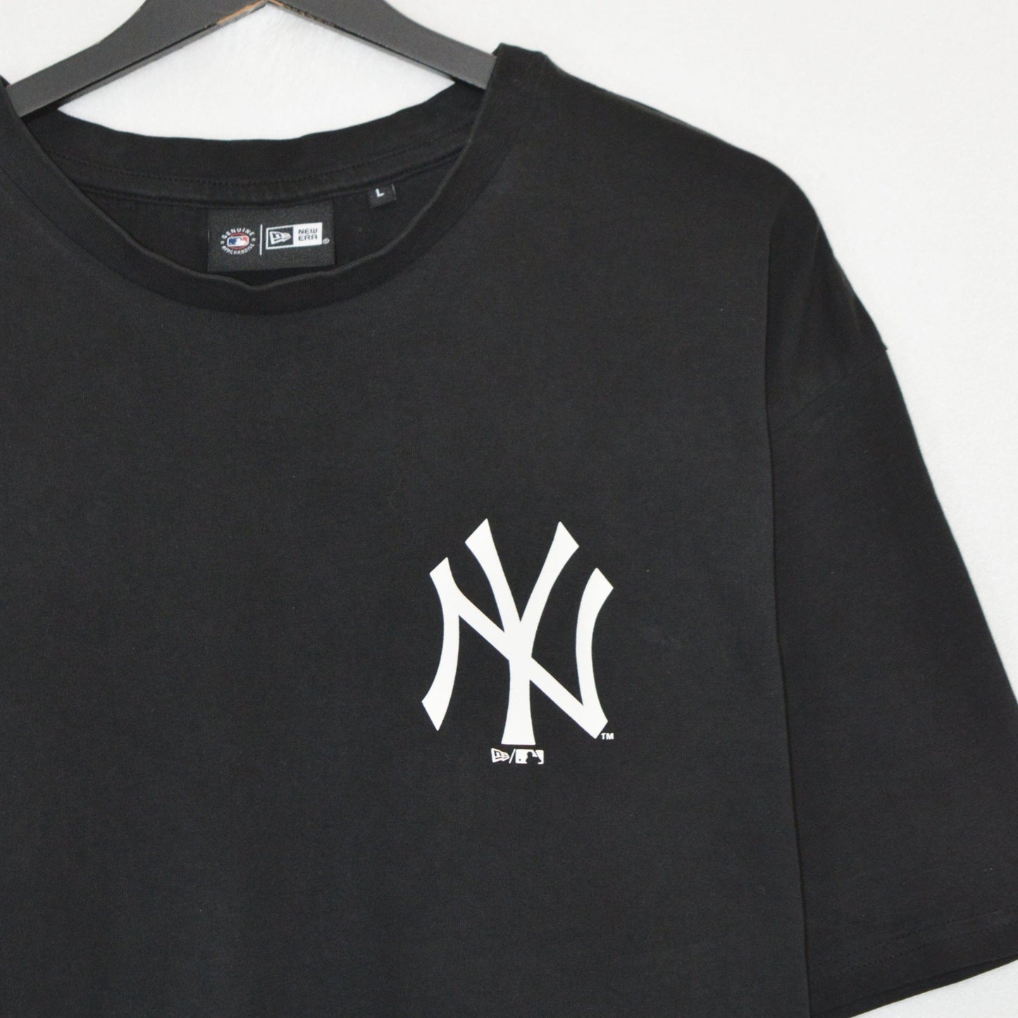 New Era New York Yankees тениска (L)