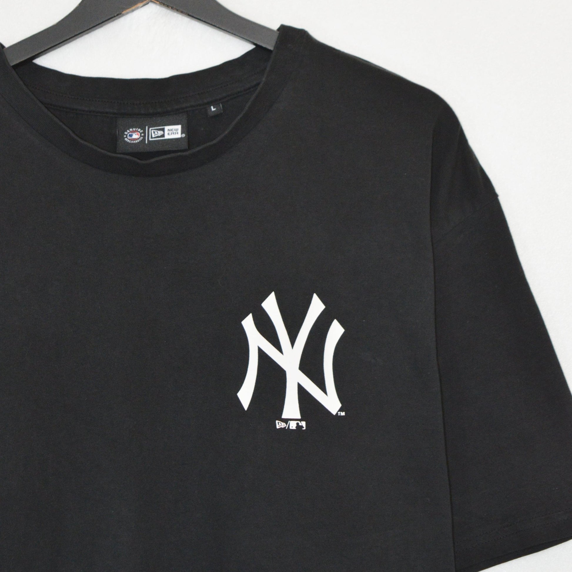 New Era New York Yankees тениска (L)