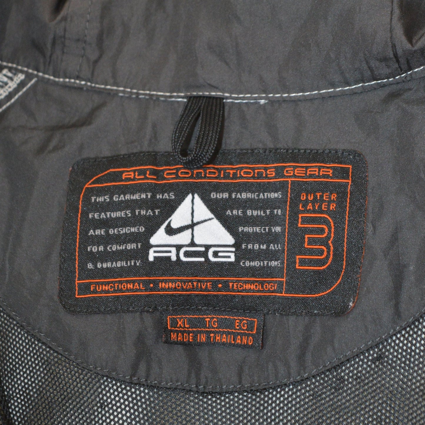 Nike ACG яке (XL)