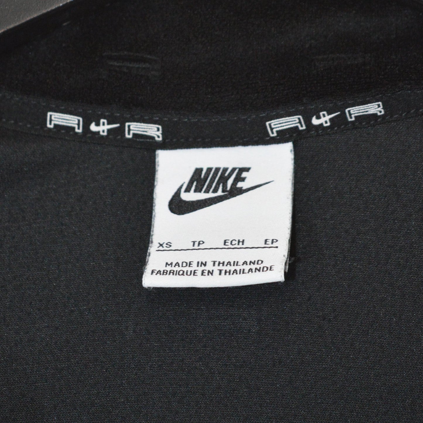 Nike cropped тънка блуза (XS)