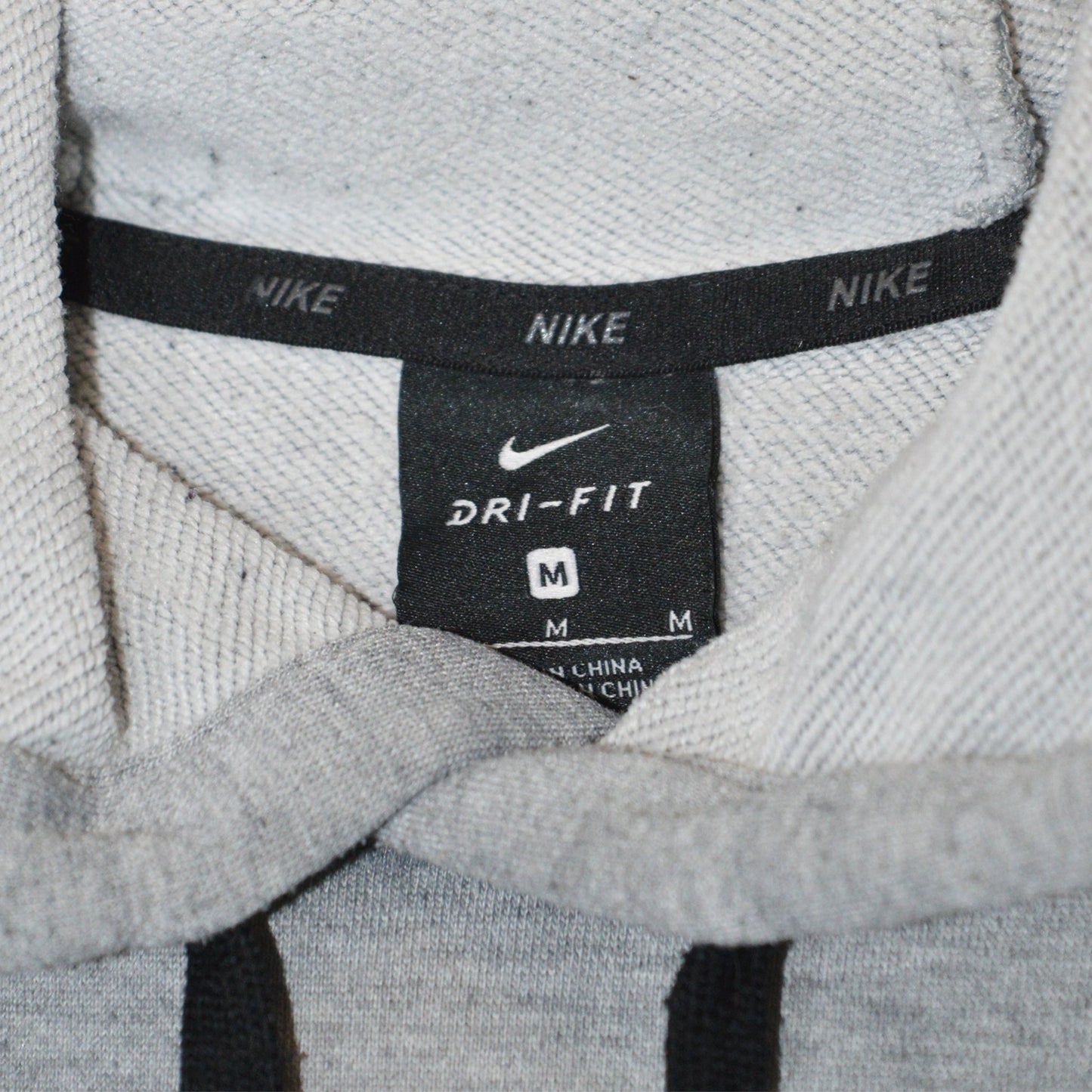 Nike Dri fit суичър (M)