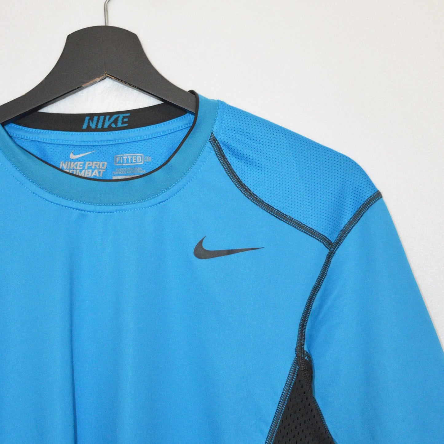 Nike Pro Combat тениска (S)