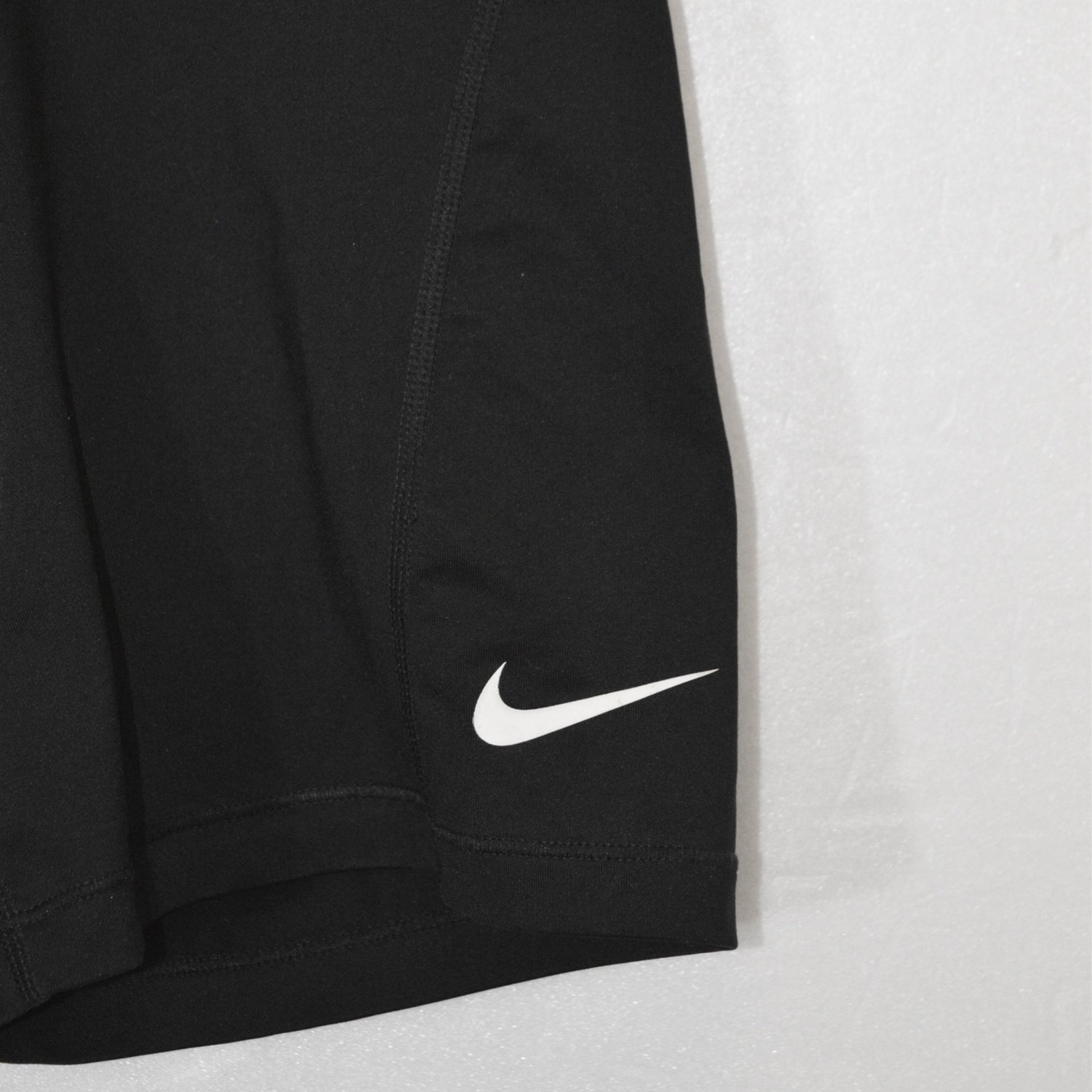 Nike Pro шорти (M)