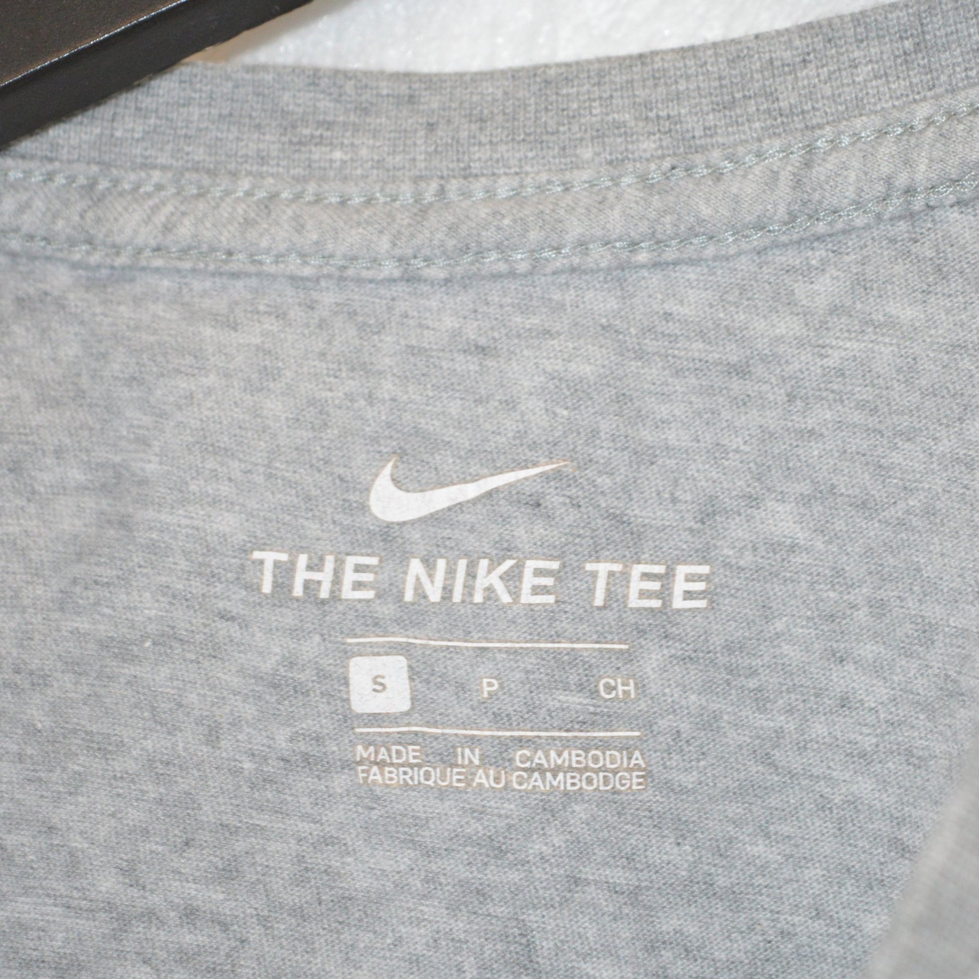 Nike тениска (S)