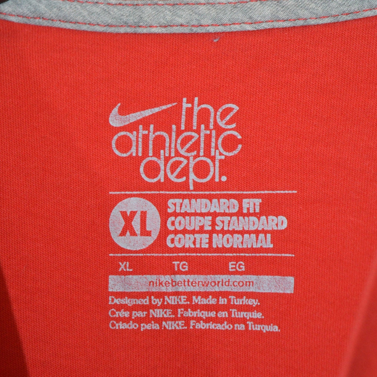 Nike тениска (XL)
