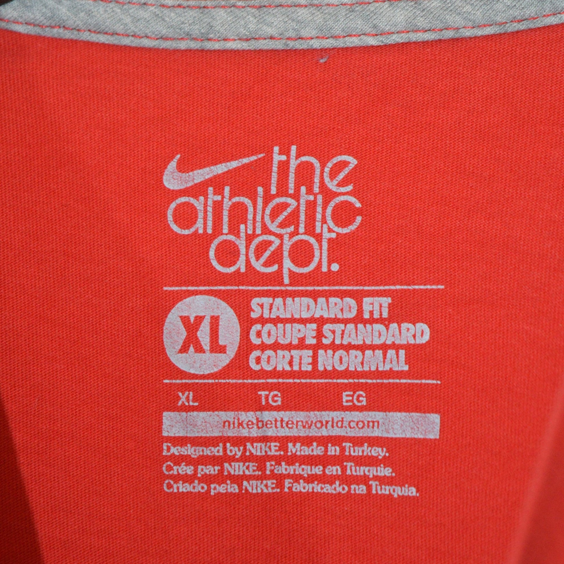 Nike тениска (XL)