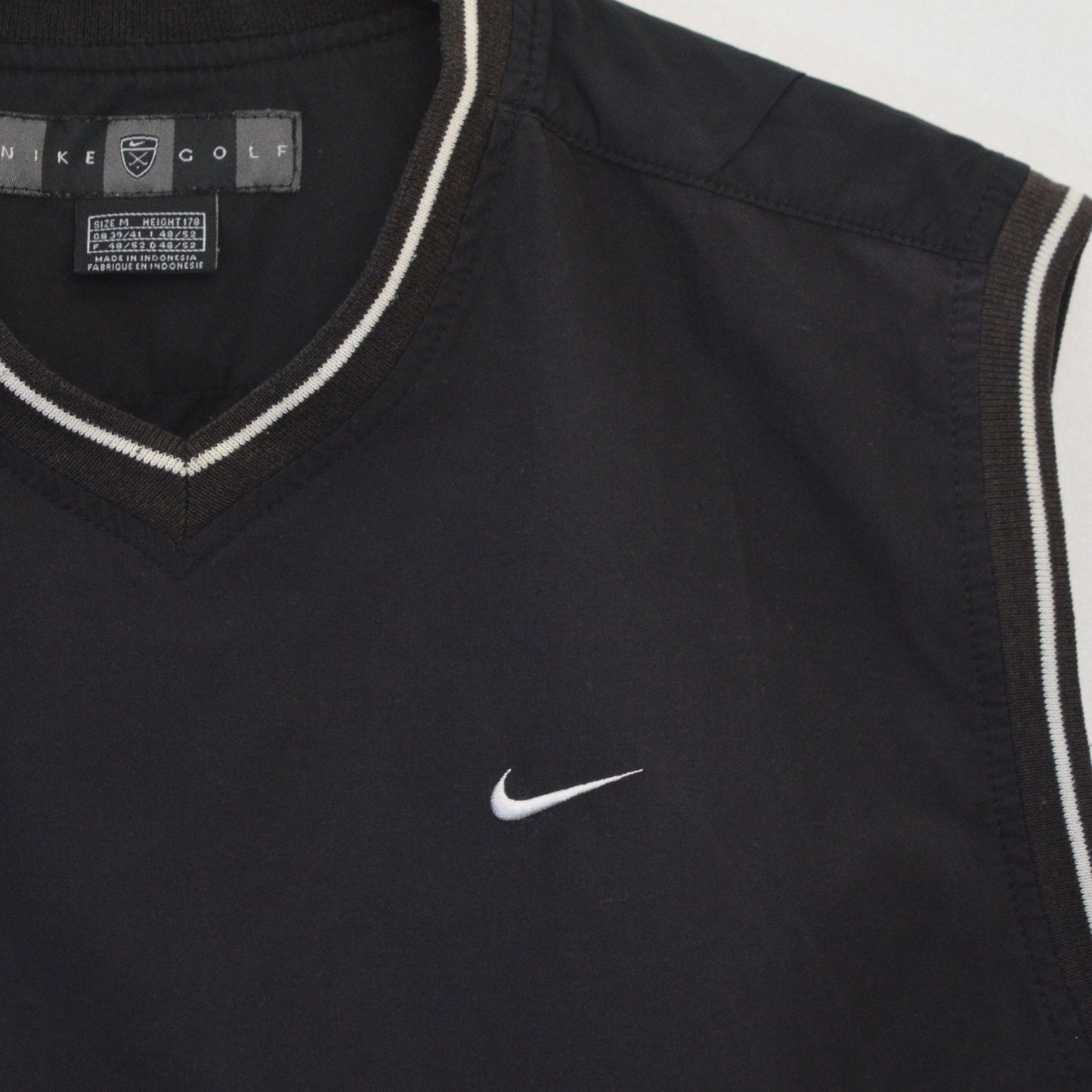 Nike vintage елек (M)