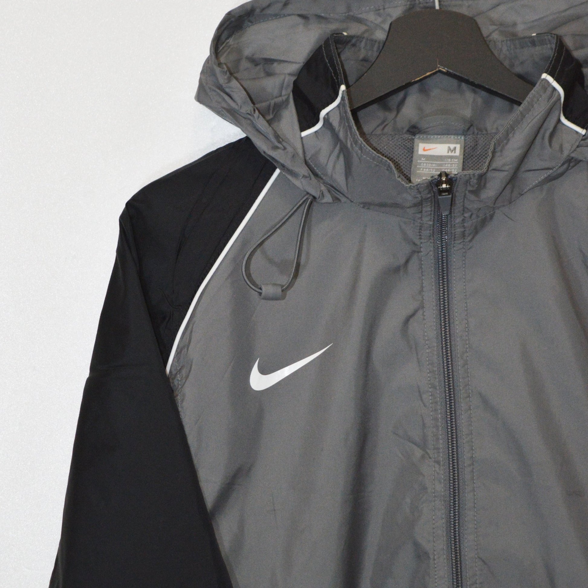 Nike vintage яке (M)