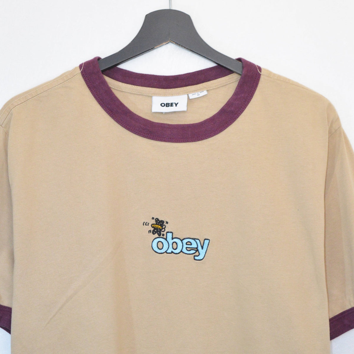 Obey тениска (M)