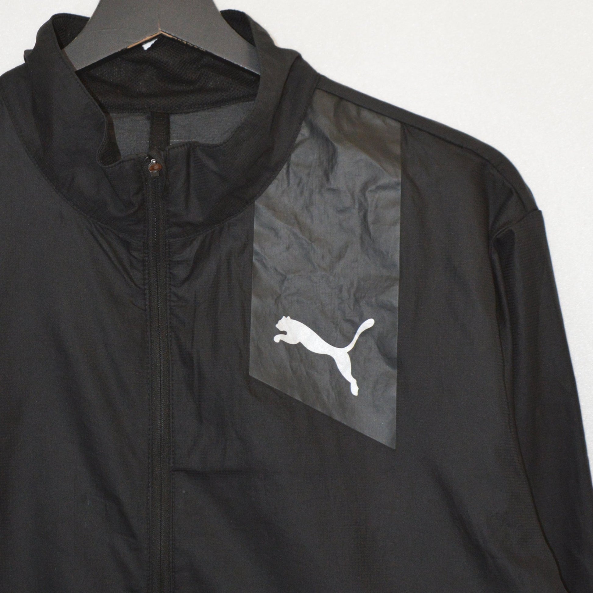 Puma тънко спортно яке (S)
