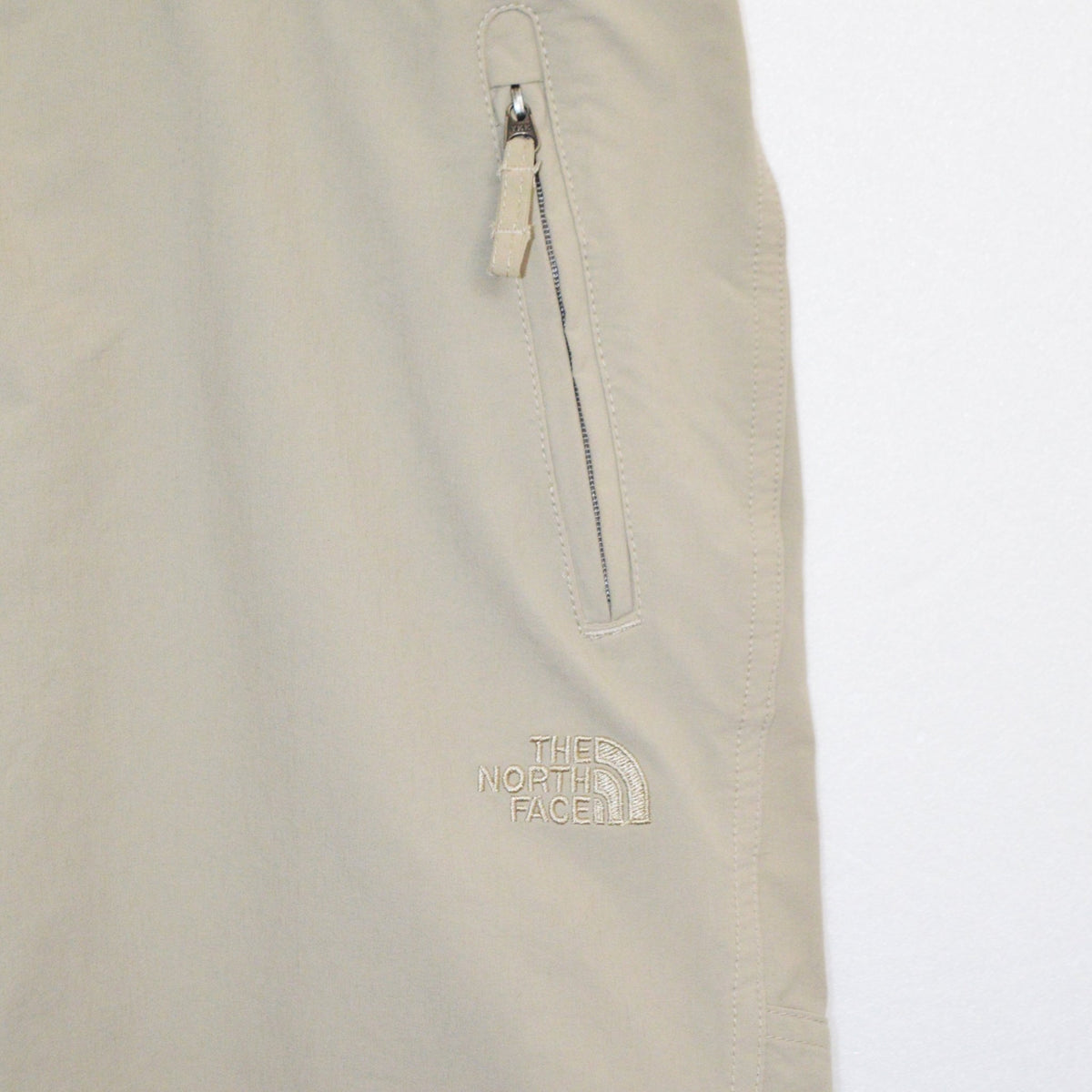 The North Face панталони (L)