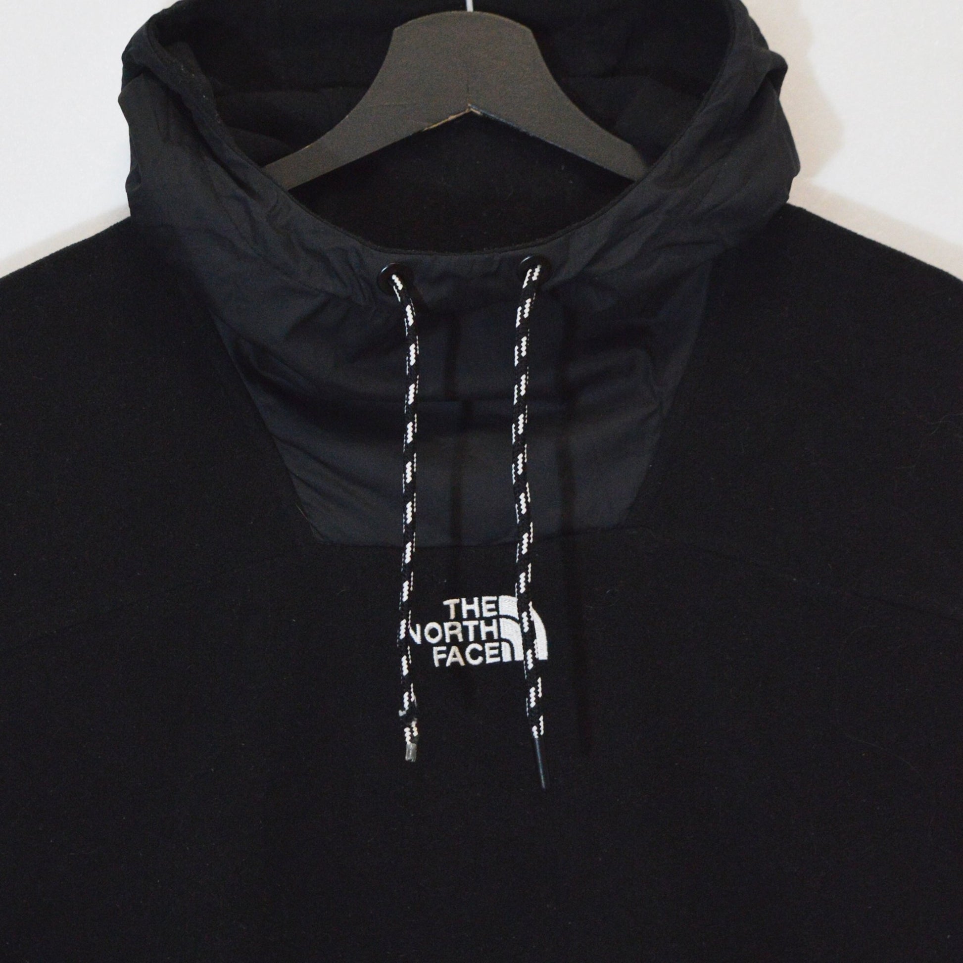 The North Face полар (M)