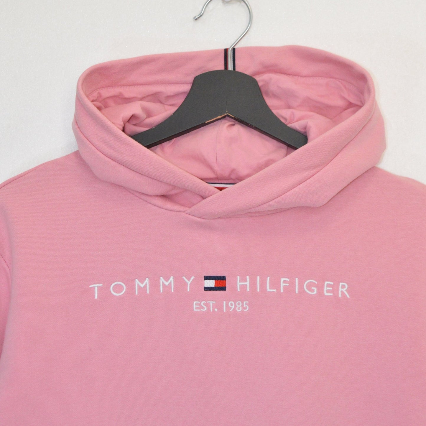 Tommy Hilfiger cropped суичър (XS)