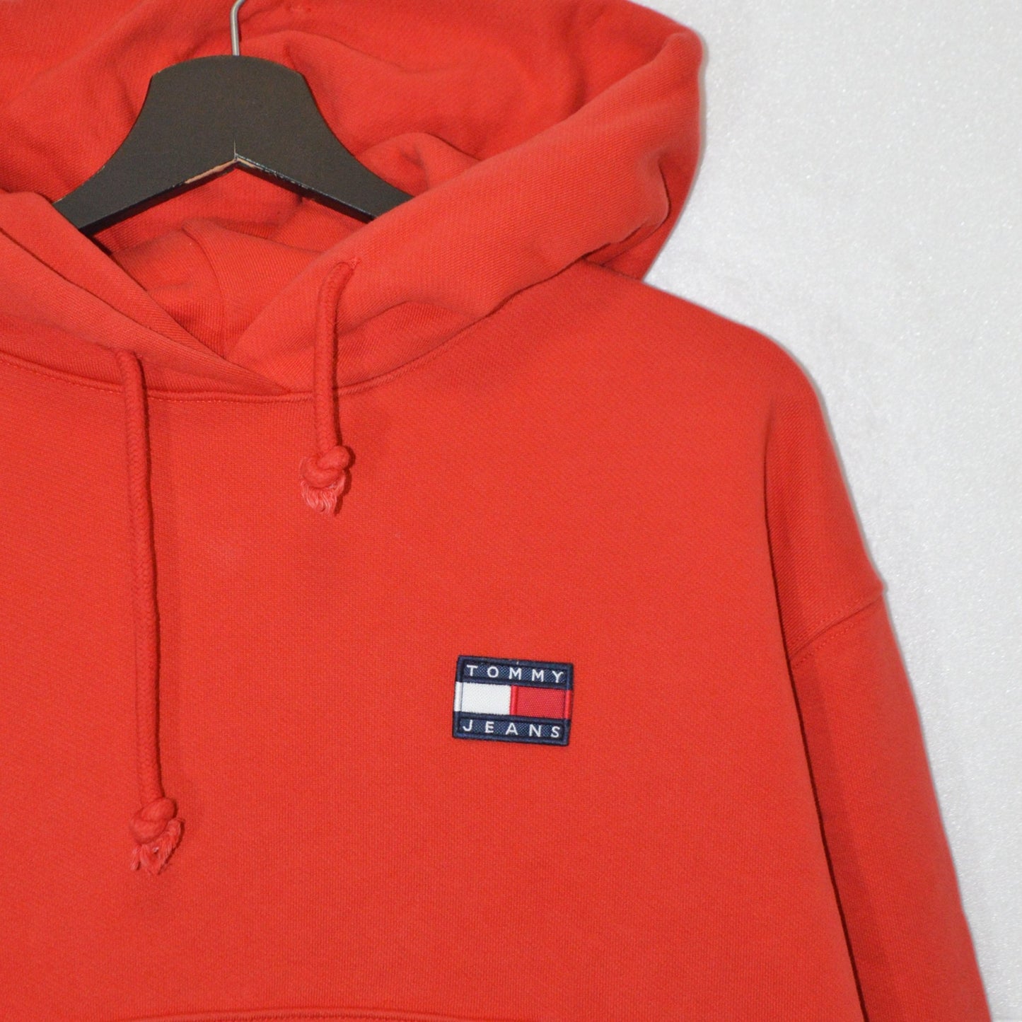 Tommy Hilfiger cropped суичър (S)