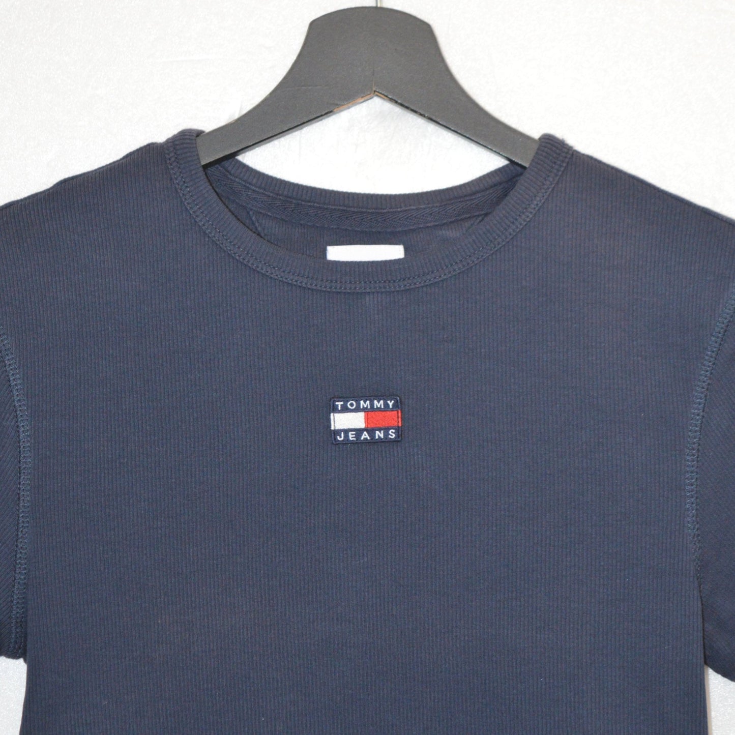 Tommy Hilfiger cropped тениска (S)