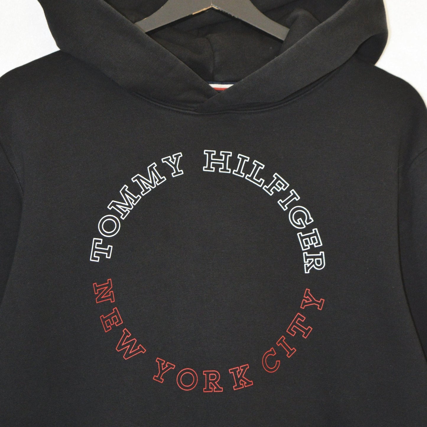 Tommy Hilfiger суичър (M)