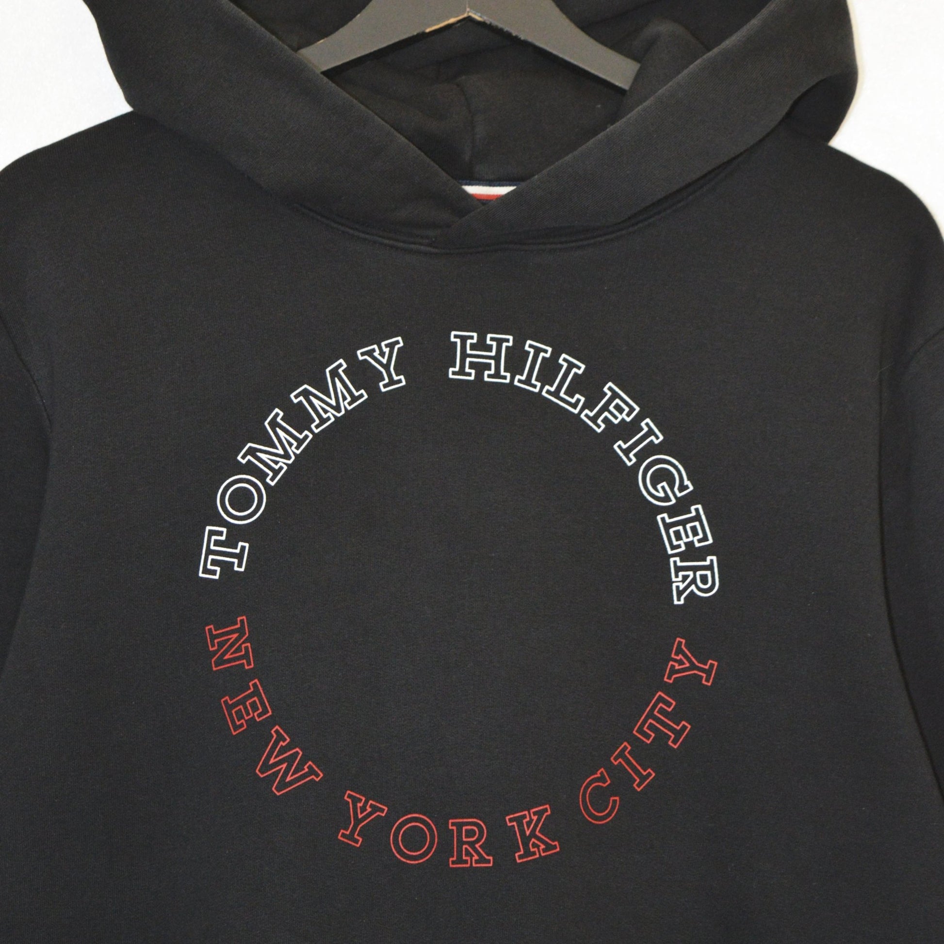 Tommy Hilfiger суичър (M)