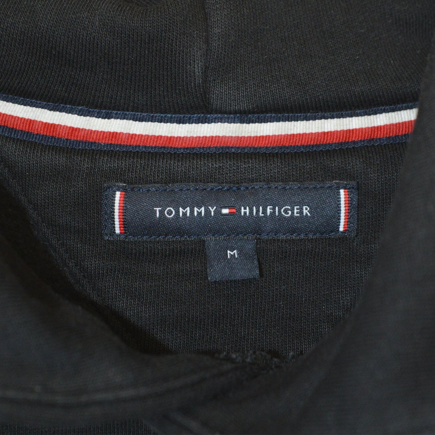 Tommy Hilfiger суичър (M)