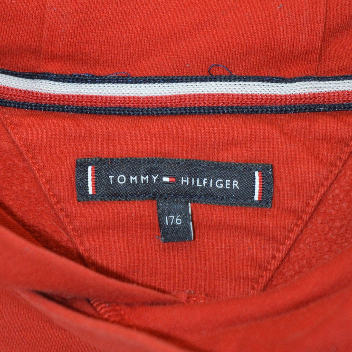Tommy Hilfiger суичър (S)