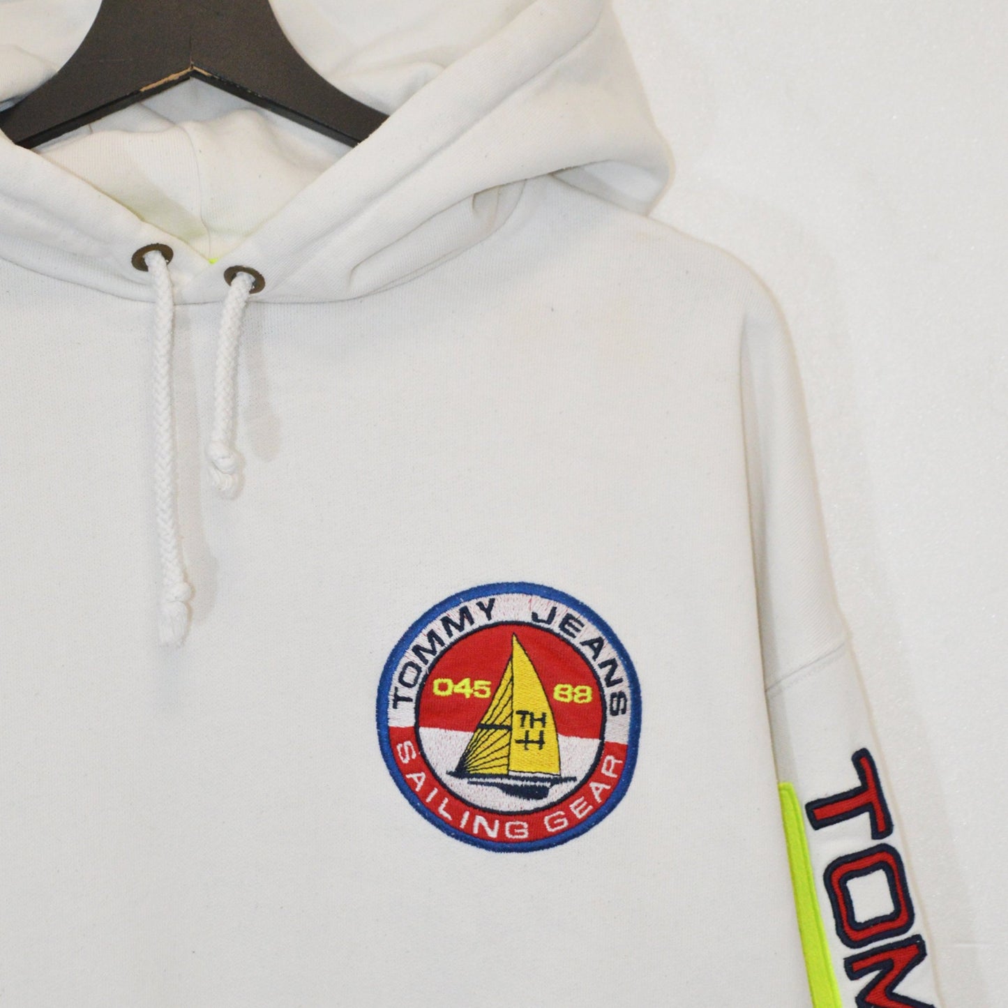 Tommy Hilfiger суичър (S)