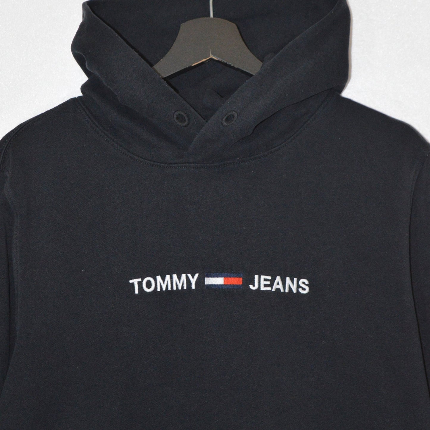 Tommy Hilfiger суичър (L)