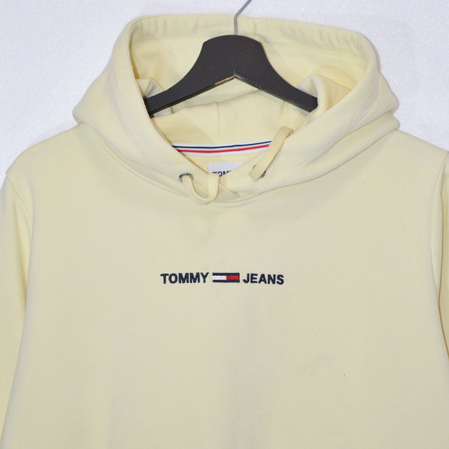 Tommy Hilfiger суичър (L)