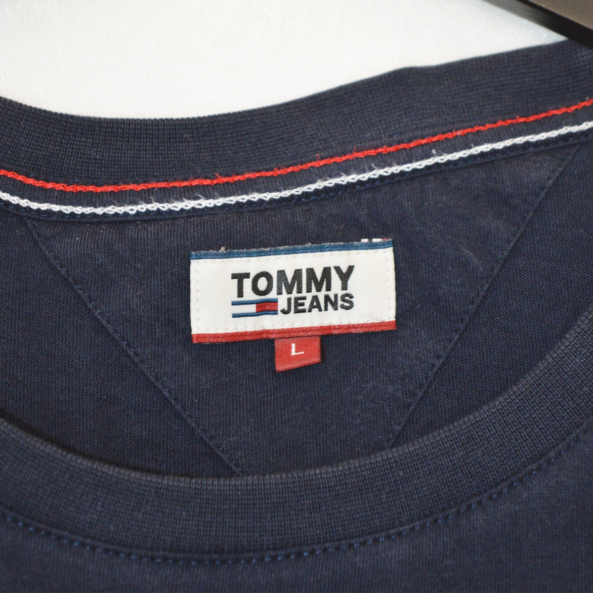 Tommy Hilfiger тениска (L)