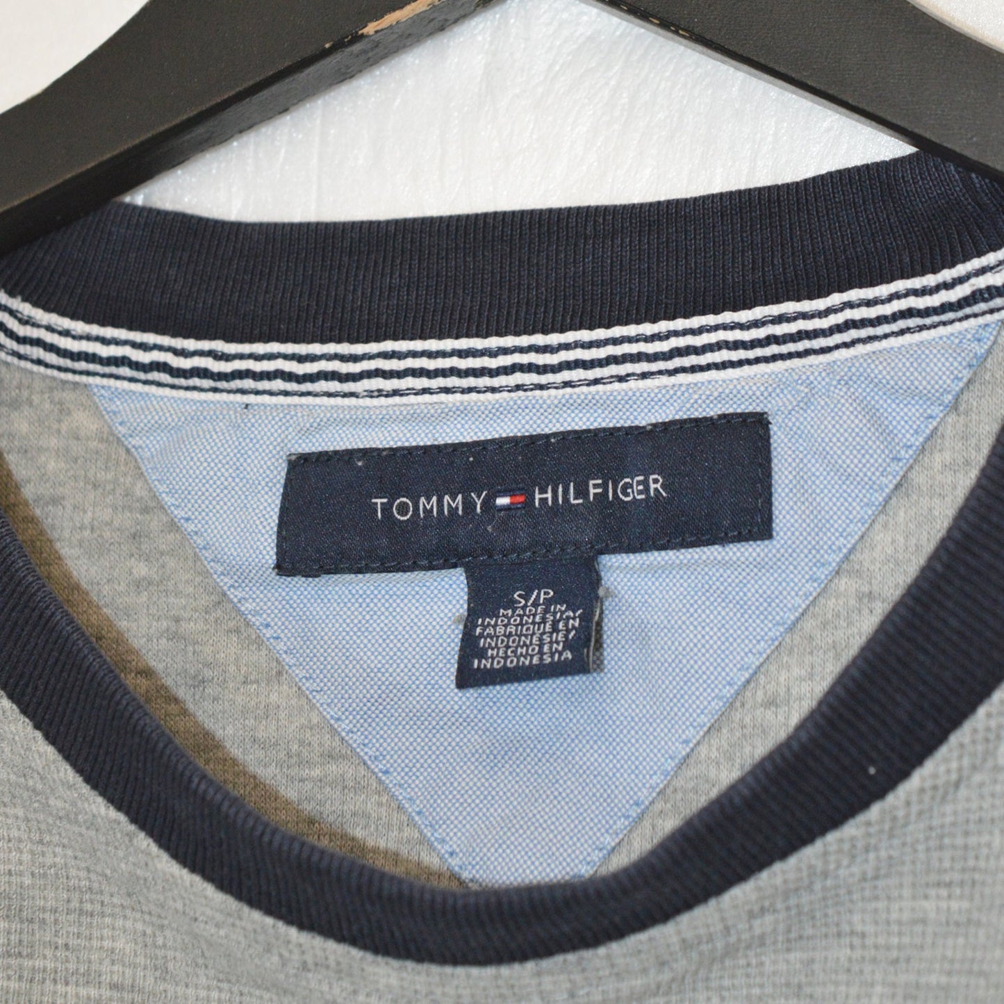 Tommy Hilfiger тениска (S)