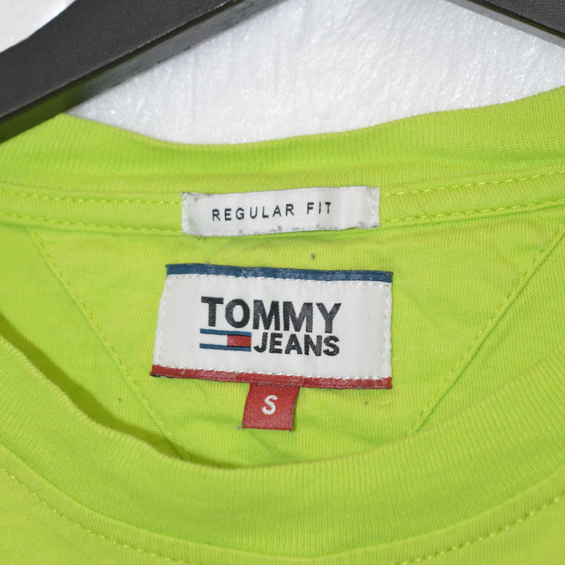Tommy Hilfiger тениска (S)