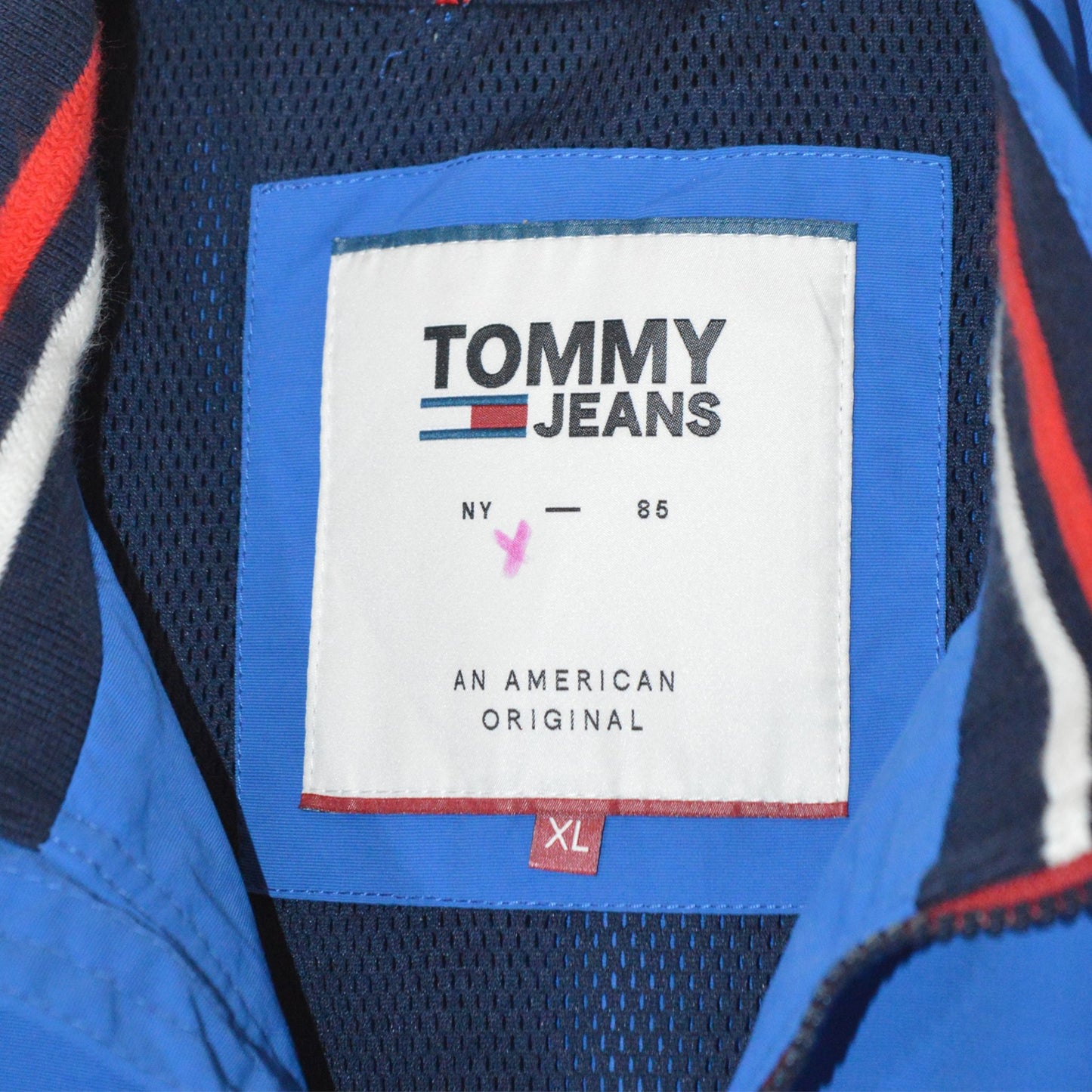 Tommy Hilfiger яке (XL)