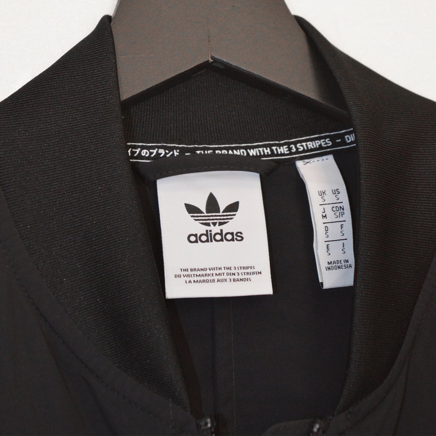 ADIDAS ORIGINALS ЯКЕ (S)