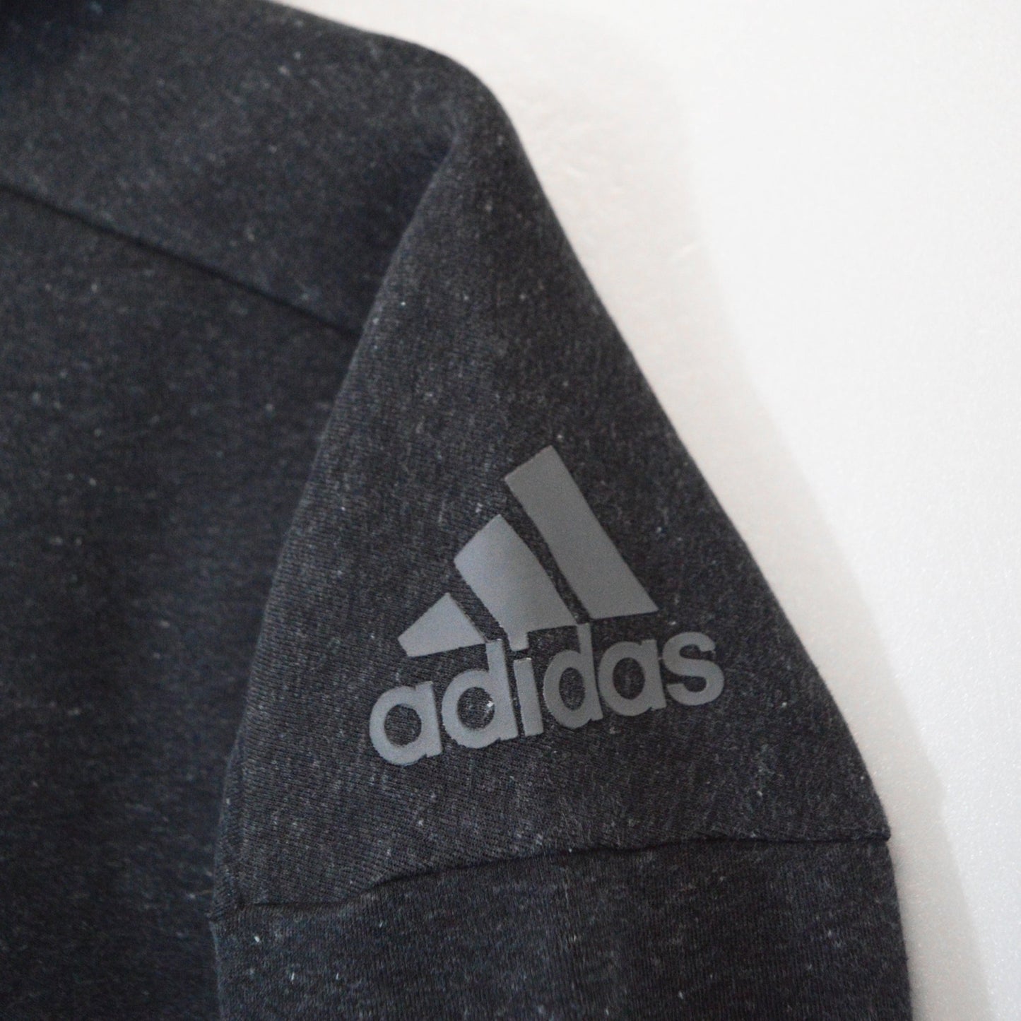 Adidas ZNE суичър с цип (М)