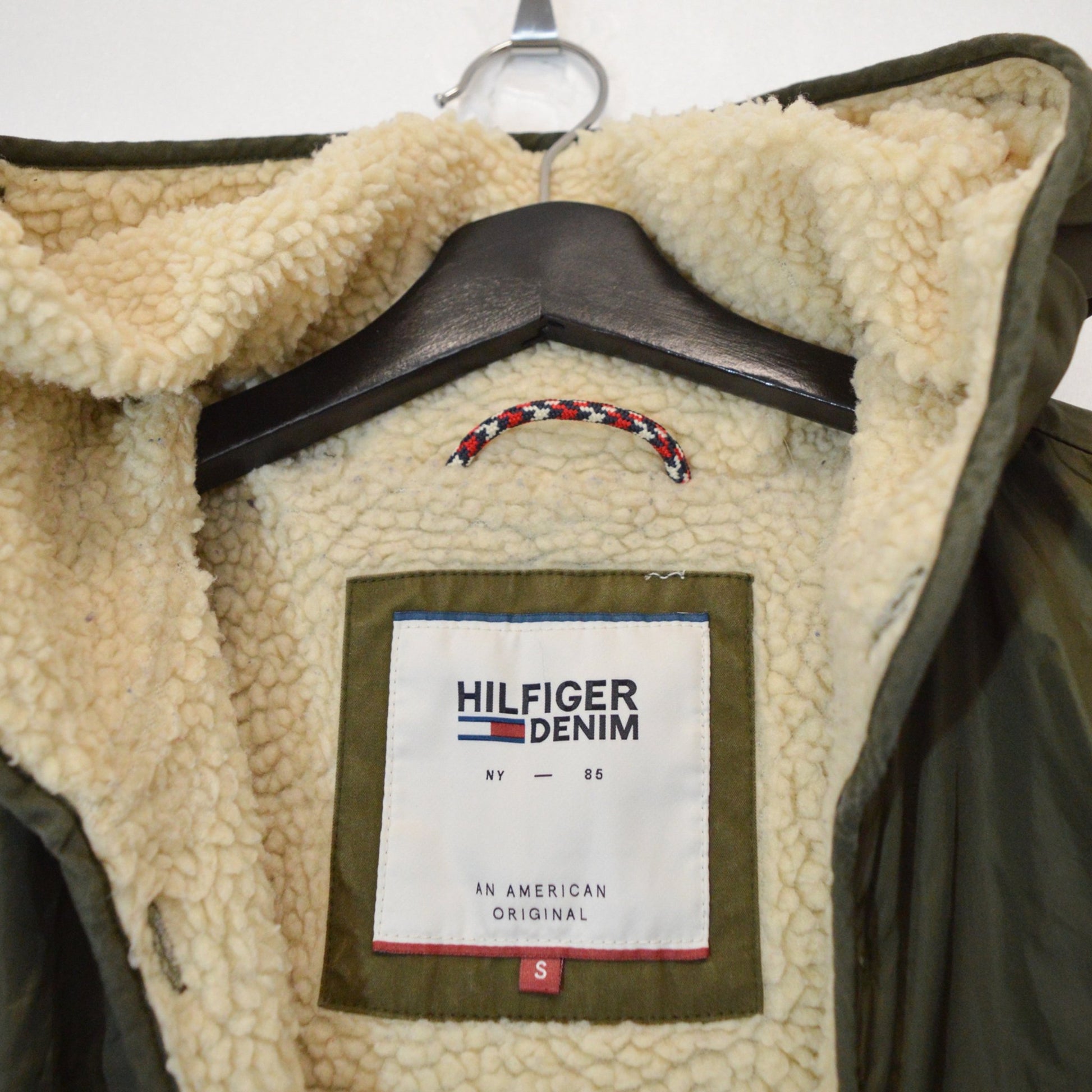 Tommy Hilfiger яке с елек (S)
